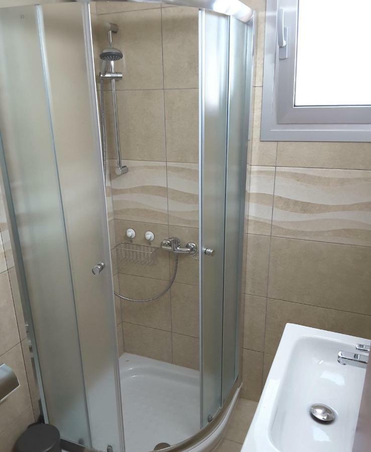 Lighthouse By The Sea Lovely 2Bdr Apartment Paphos Eksteriør bilde