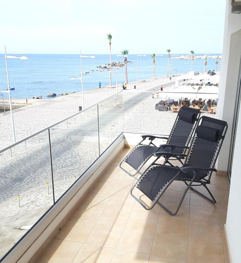 Lighthouse By The Sea Lovely 2Bdr Apartment Paphos Eksteriør bilde