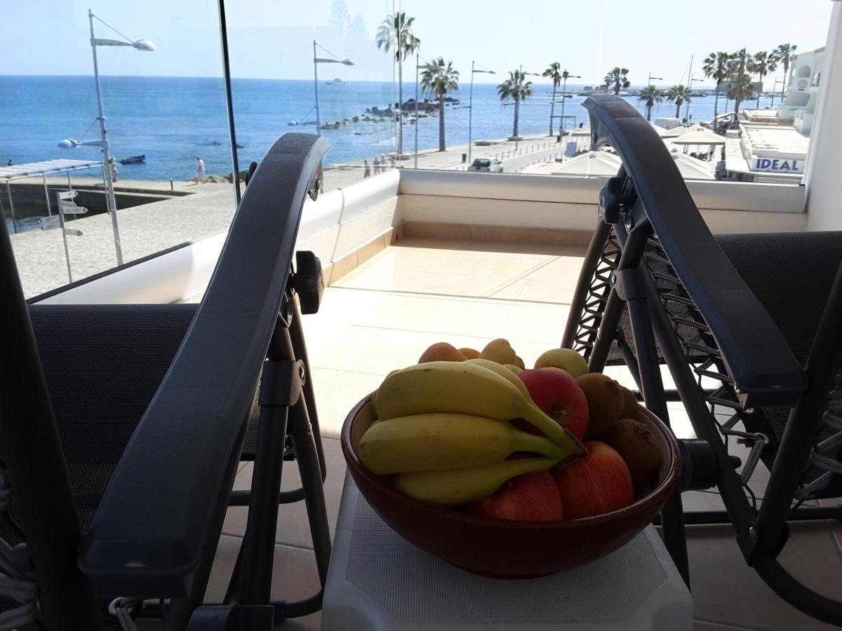 Lighthouse By The Sea Lovely 2Bdr Apartment Paphos Eksteriør bilde